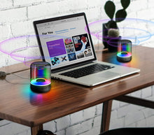 Carica l'immagine nel visualizzatore di Gallery, Mini Cassa Bluetooth Portatile con Luce LED RGB Ricaricabile USB Altoparlante