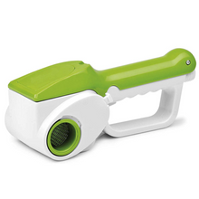 Carica l'immagine nel visualizzatore di Gallery, Grattugia elettrica ricaricabile doppio rullo per formaggio cucina casa