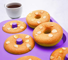Carica l'immagine nel visualizzatore di Gallery, Stampo Per Ciambelle In Silicone 3pz Stampo Per Dolci Antiaderente Colorato