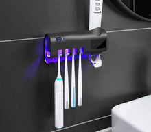 Carica l'immagine nel visualizzatore di Gallery, Sterilizzatore Spazzolini UV Con Dispenser Dentrificio Porta Spazzolino Adesivo