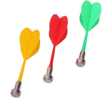 Carica l'immagine nel visualizzatore di Gallery, Freccette Magnetiche Set 3pz Tiro Al Bersaglio Sicurezza Bambini Tirassegno