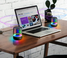 Lade das Bild in den Galerie-Viewer, Mini Cassa Bluetooth Portatile con Luce LED RGB Ricaricabile USB Altoparlante
