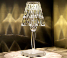 Lade das Bild in den Galerie-Viewer, Lampada Tavolo Diamantata Ricaricabile USB Effetto Cristallo Luce Decorativa
